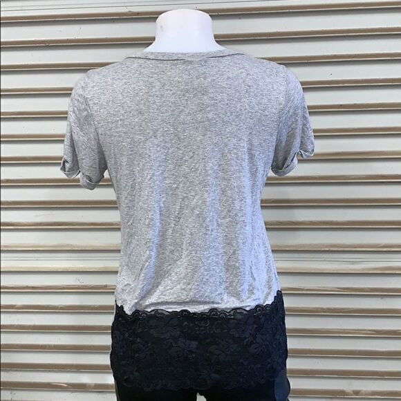 🛍️H.i.p. Grey with black lace top size medium - Picture 6 of 7